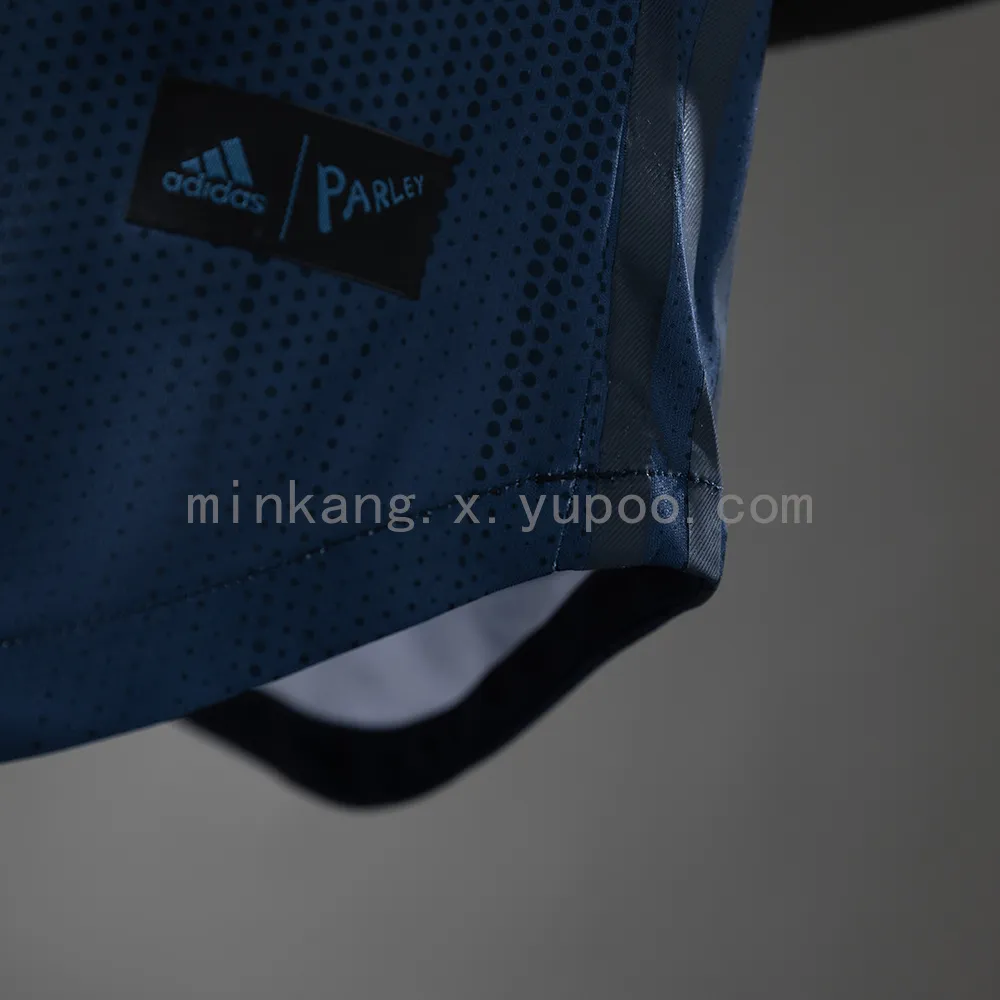 M-U 18/19 Third Away Player Version Retro Jersey — 2/2