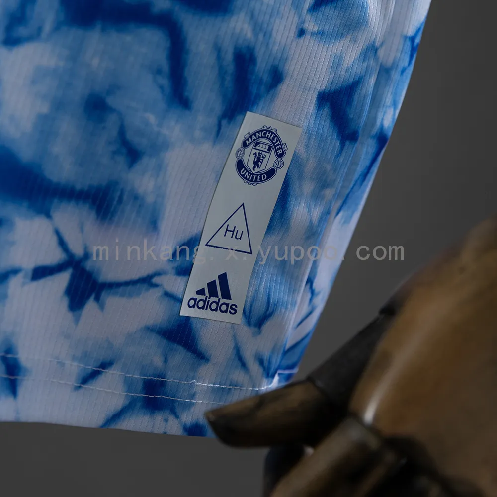 M-U x Human Race Retro Jersey — 2/2