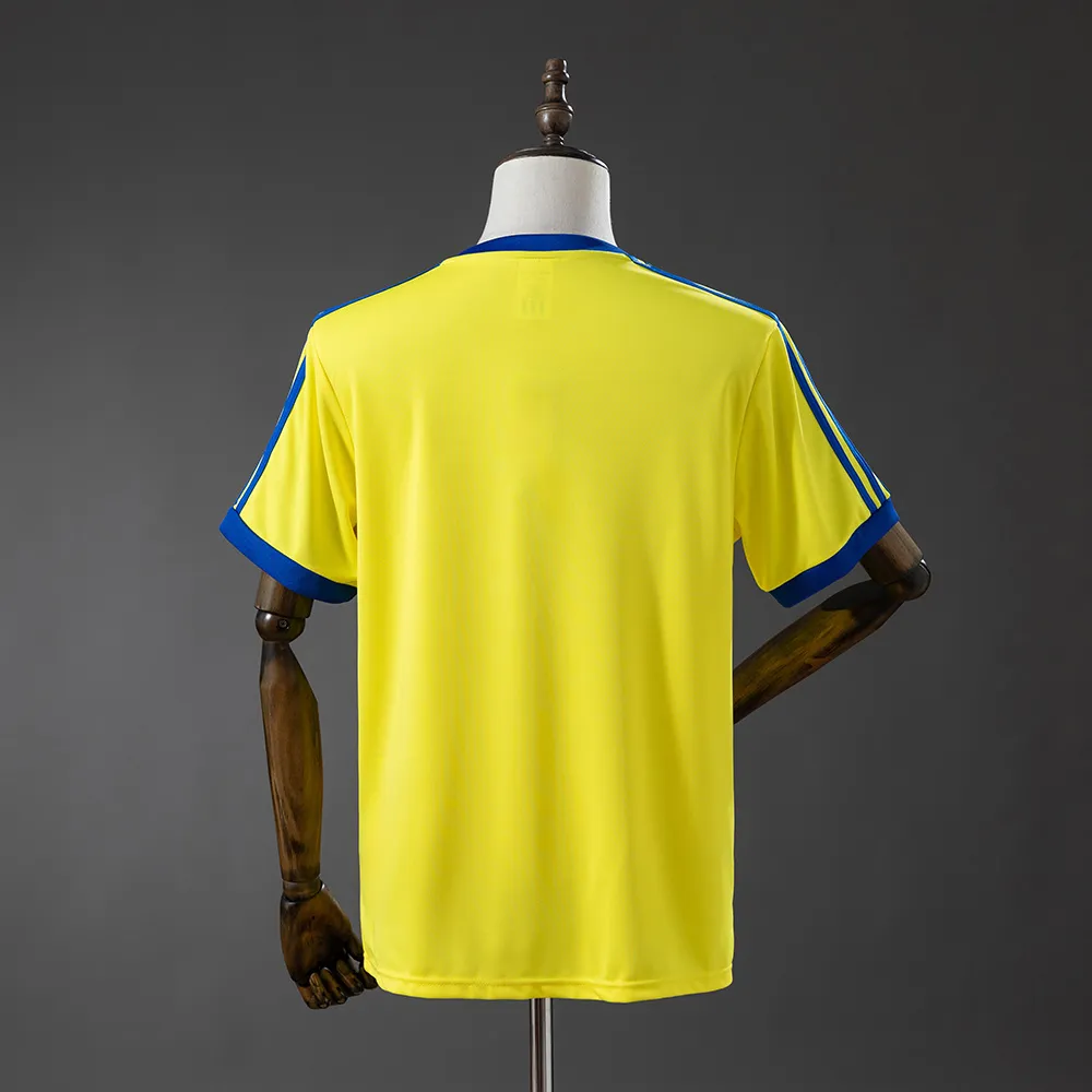 Nottingham Forest 77/80 Away Retro Jersey — 1/2