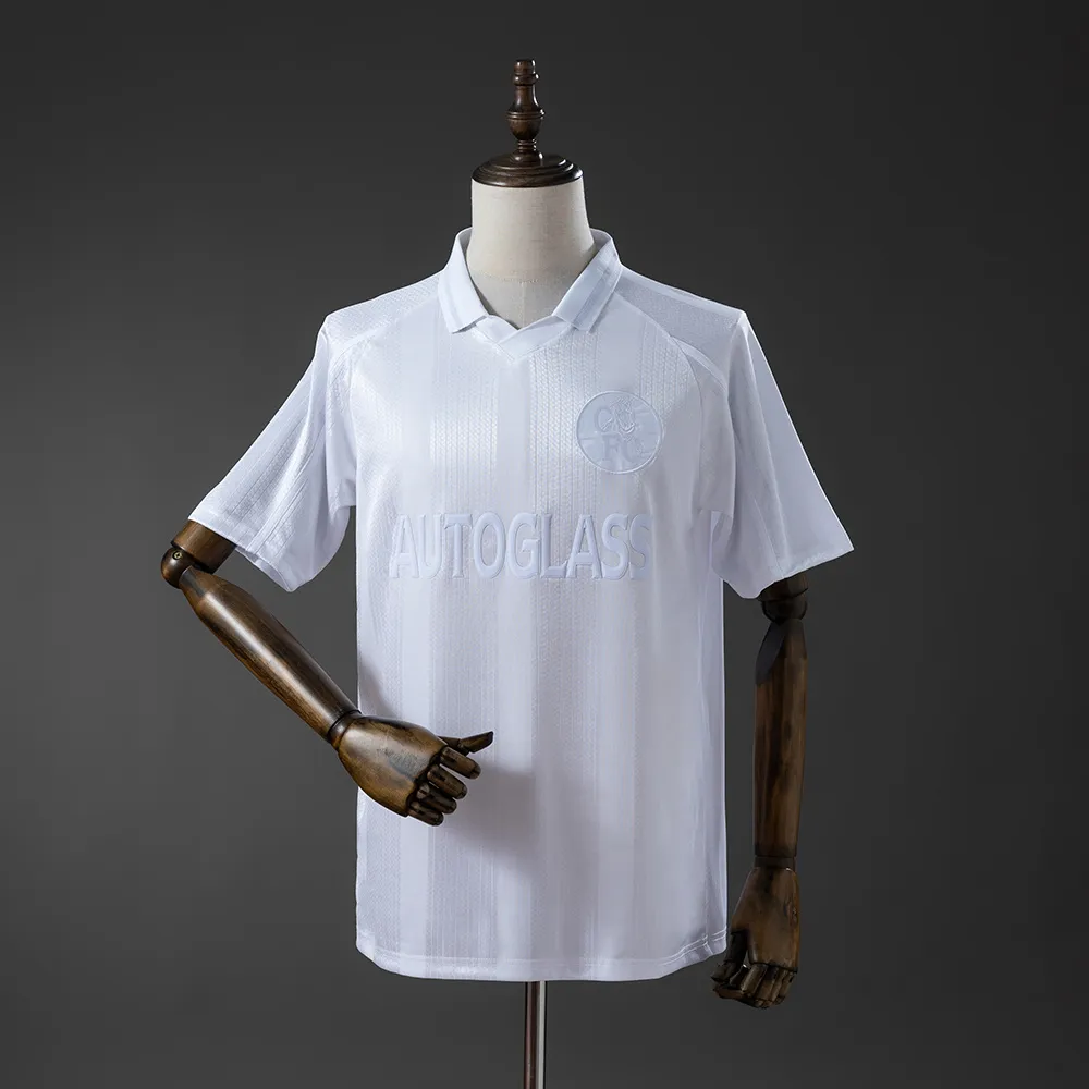 Chelsea 98/00 White Retro Jersey — 2/2