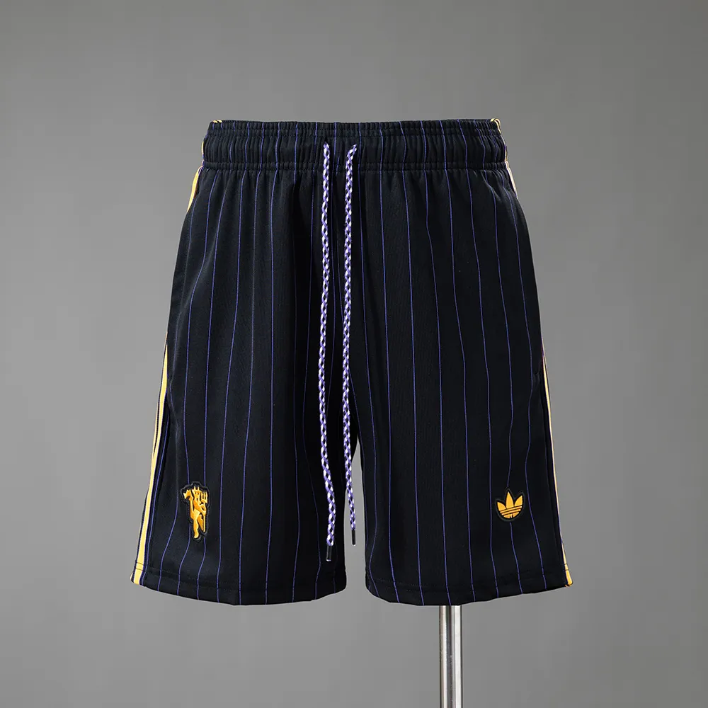 M-UTerrace Icons Shorts Black — 2/2