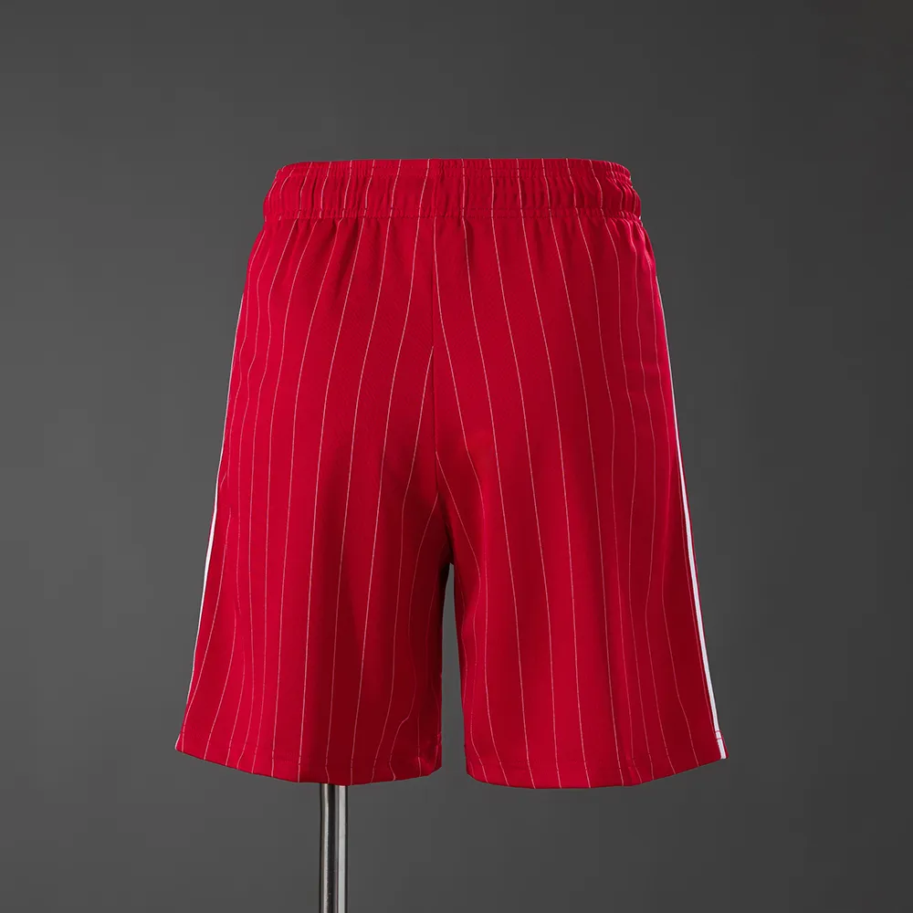 M-U Terrace Icons Shorts Red — 1/2