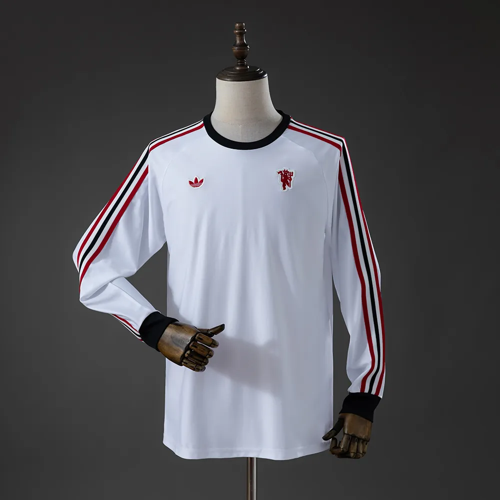 M-U Terrace Icons Long Sleeve T-Shirt White — 2/2