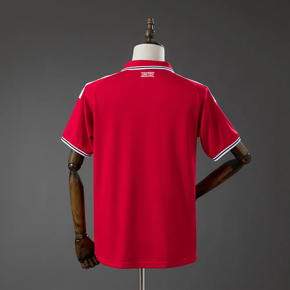 M-U 26/27 Home Jersey — 2/2
