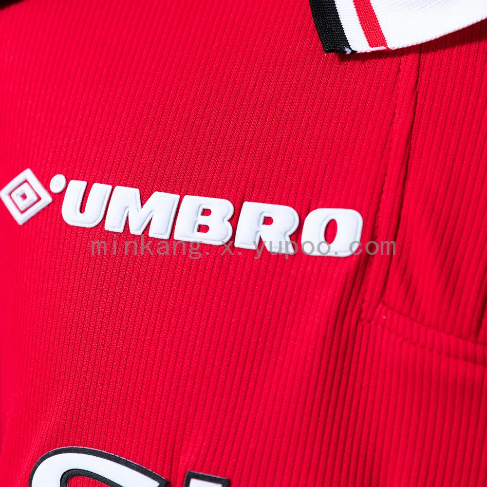 Retro long-sleeved 98/99 M-U home — 2/2