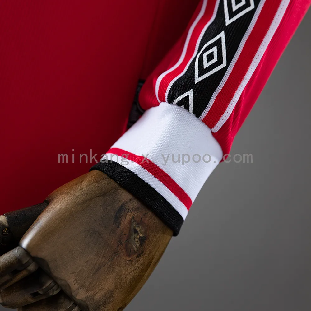 Retro long-sleeved 98/99 M-U home