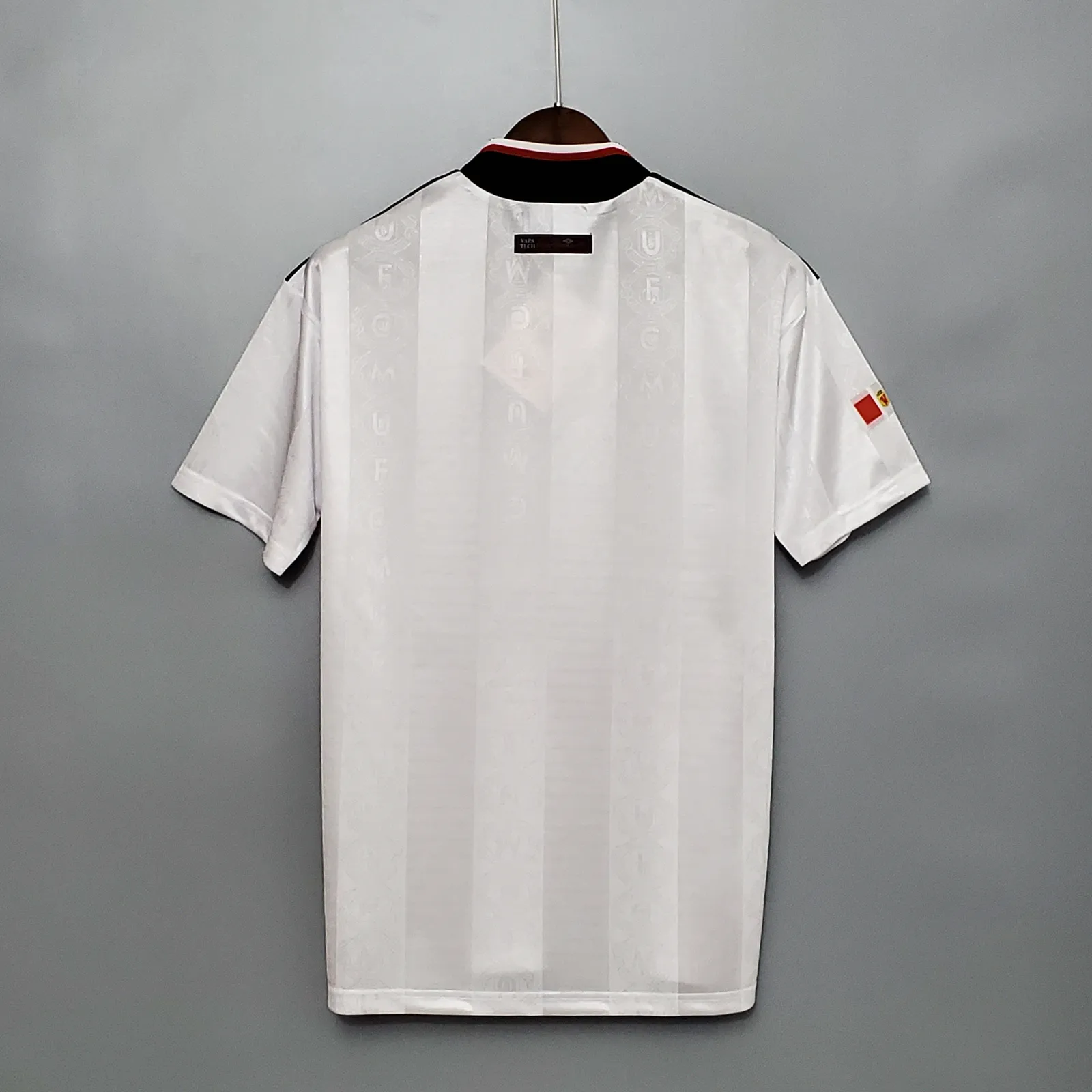 Retro 97/98 M-U away — 2/2