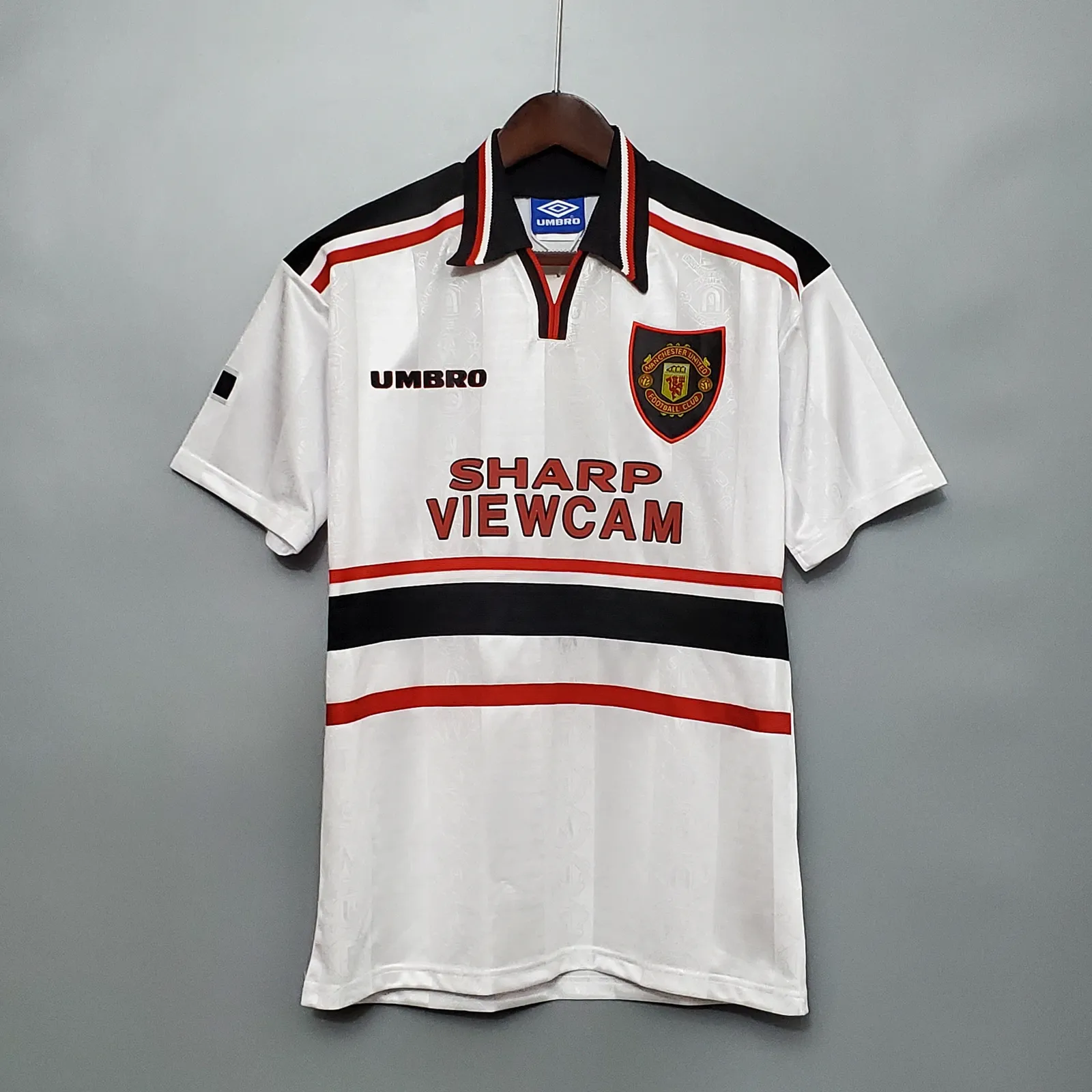 Retro 97/98 M-U away — 1/2