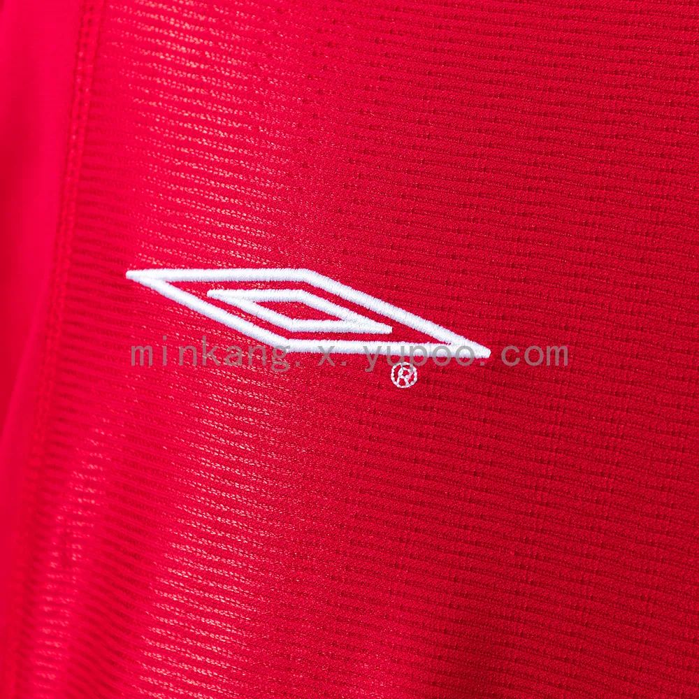 Retro 00/01 M-U home — 2/2