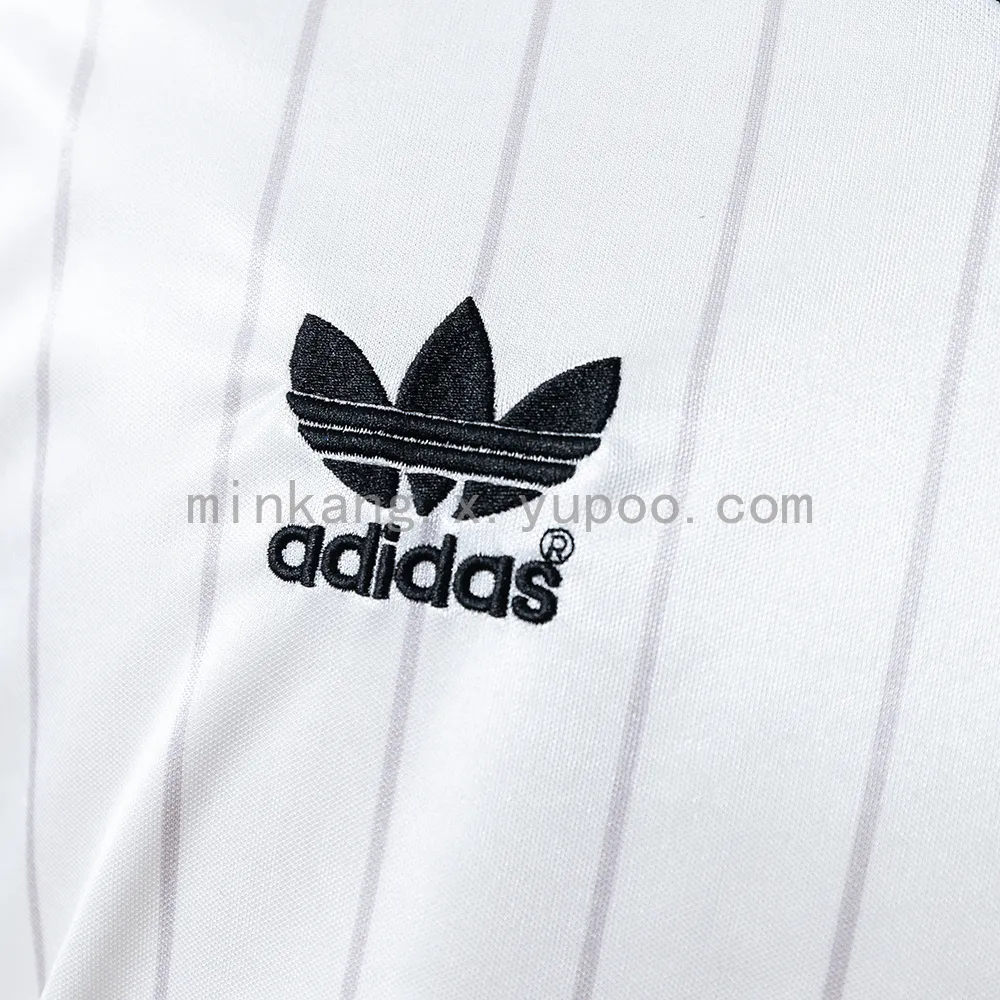 RetroM-U 1983 away — 2/2
