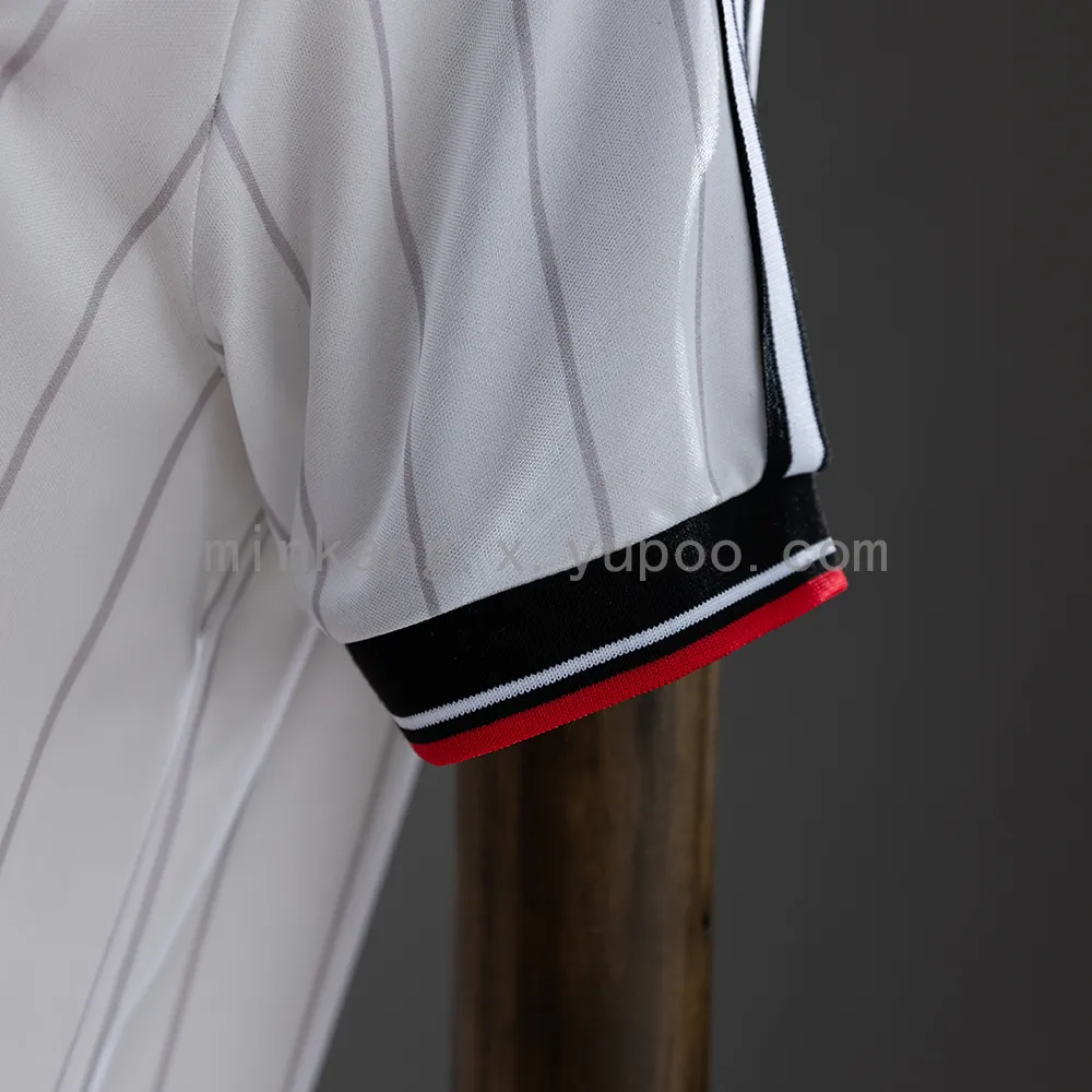 RetroM-U 1983 away