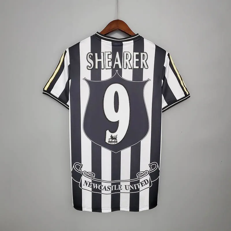 Retro 97/99 Newcastle United home — 1/2