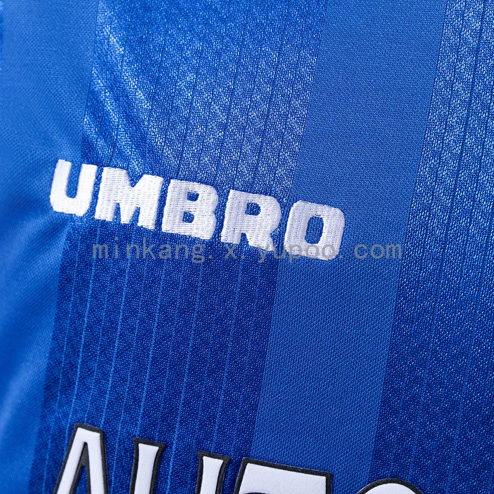 Retro Chelsea 97/99 home — 2/2