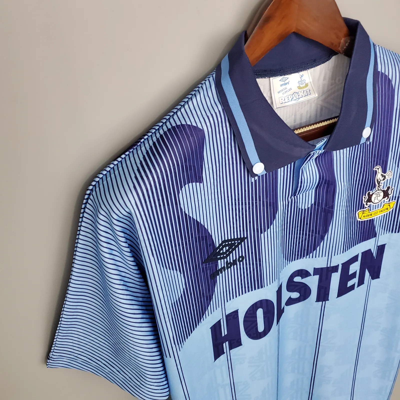 Retro Tottenham 92/94 third away — 2/2