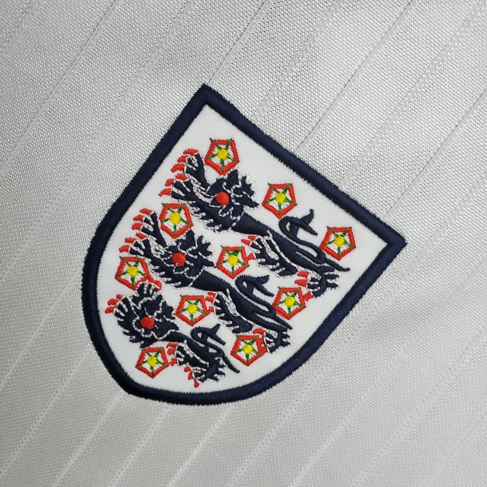 Retro 84/87 England home — 2/2