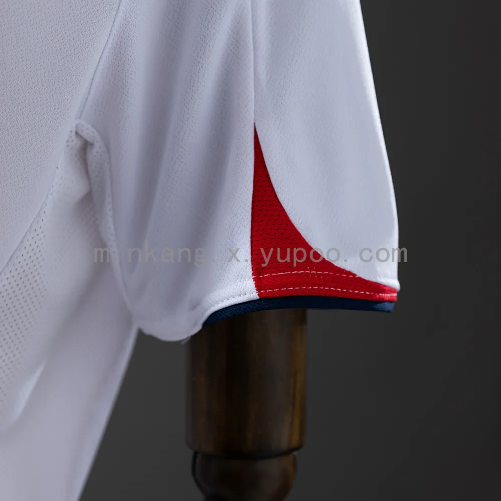 Retro 2006 England home — 2/2
