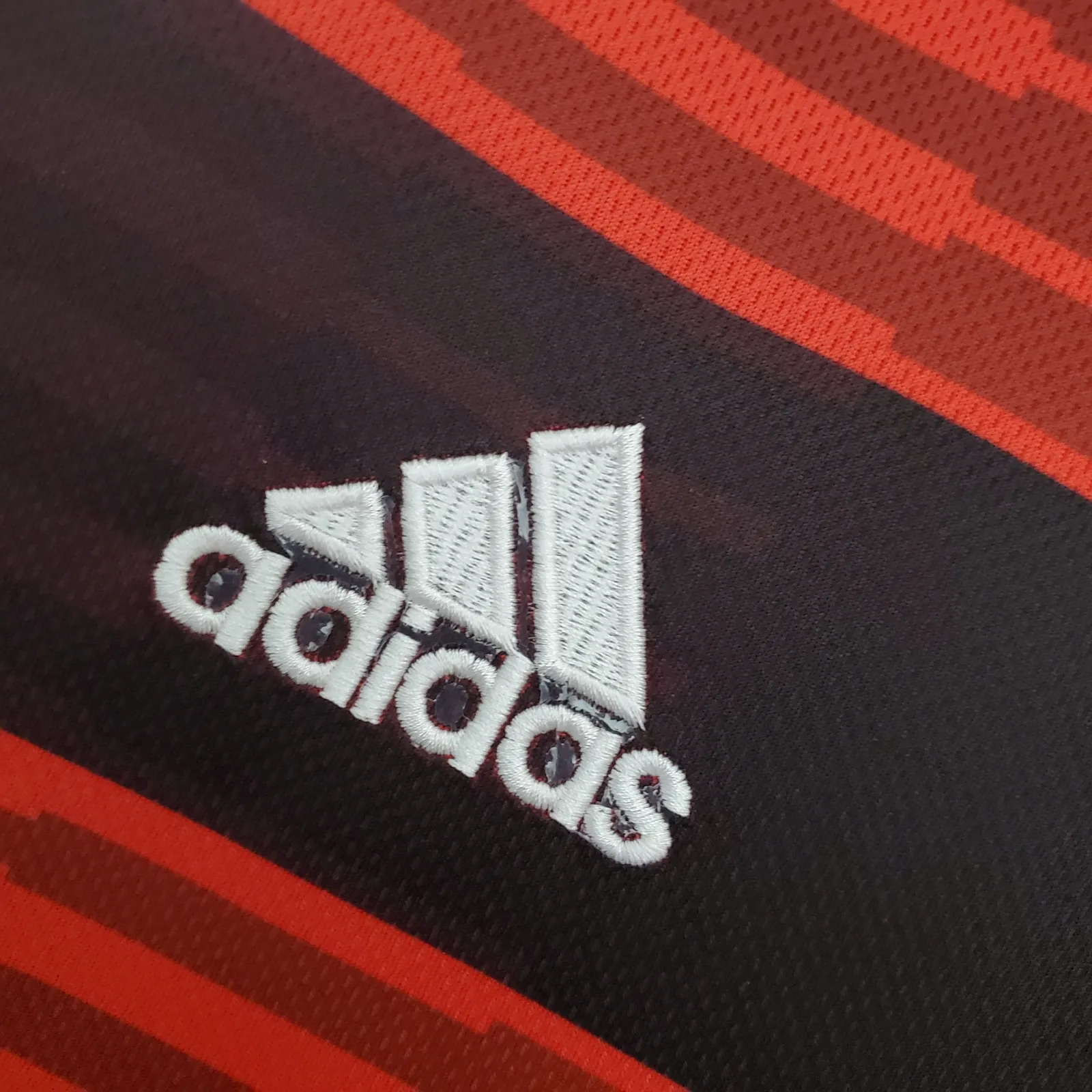 Retro 18/19 Flamengo home — 2/2