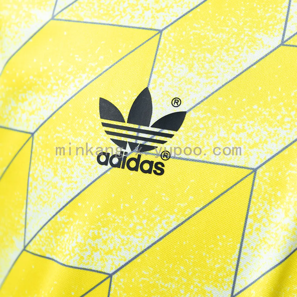 Retro Dortmund 1988 home — 2/2