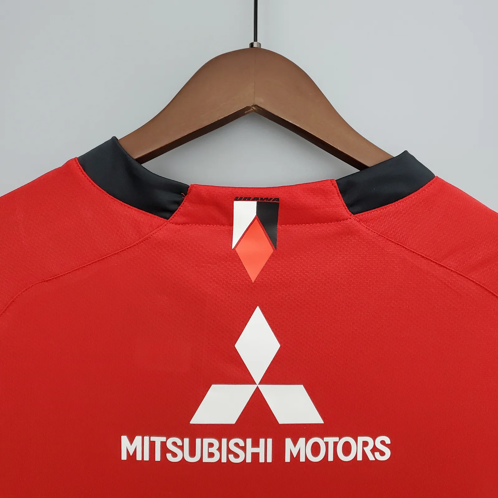 Retro 2008 Urawa Red Diamonds home — 1/2