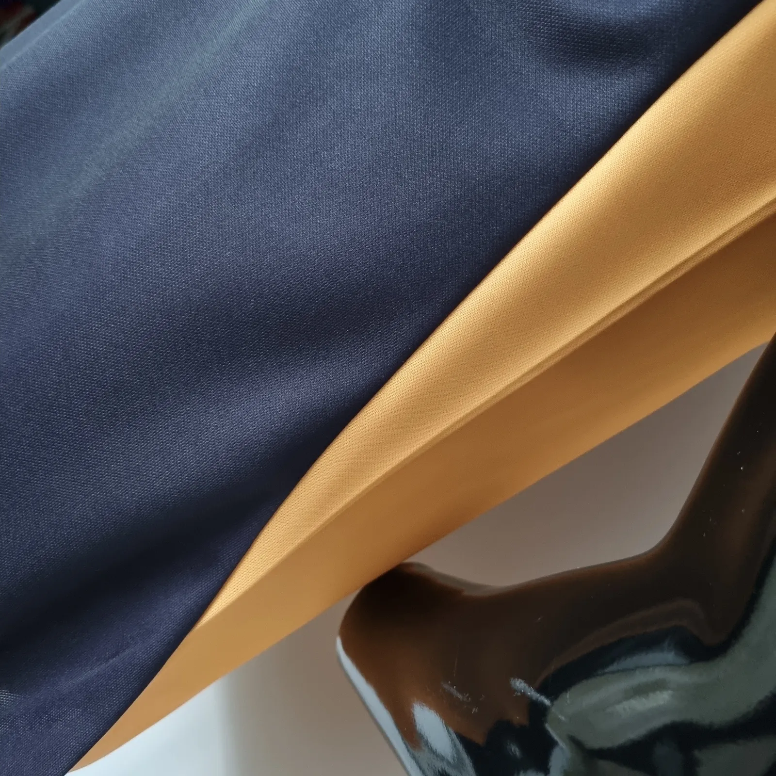 2022 F1 Formula One; McLaren crew neck — 2/2