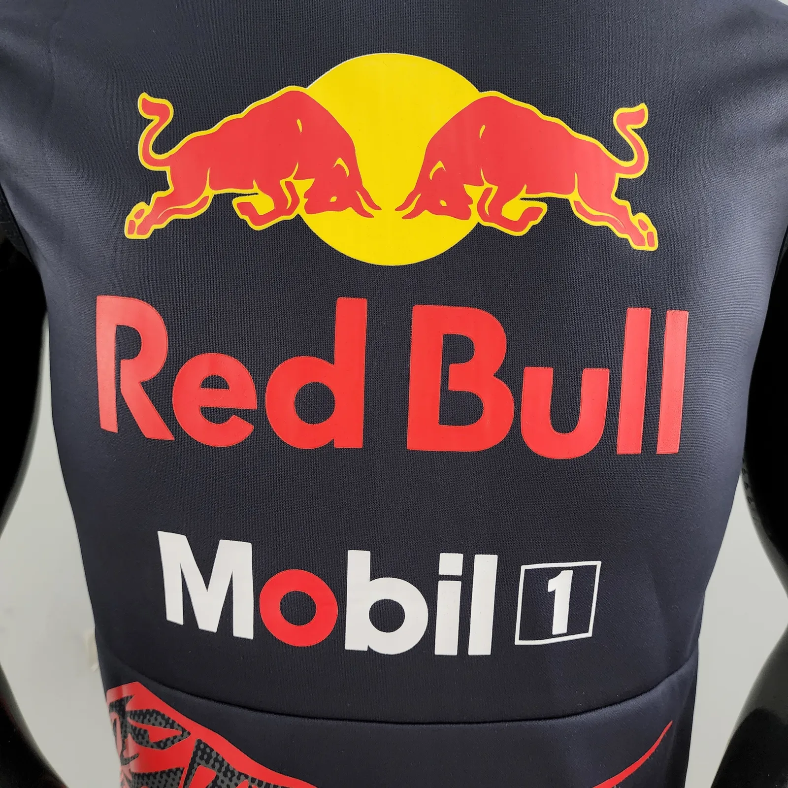 2022 F1 Vest #0001 — 2/2