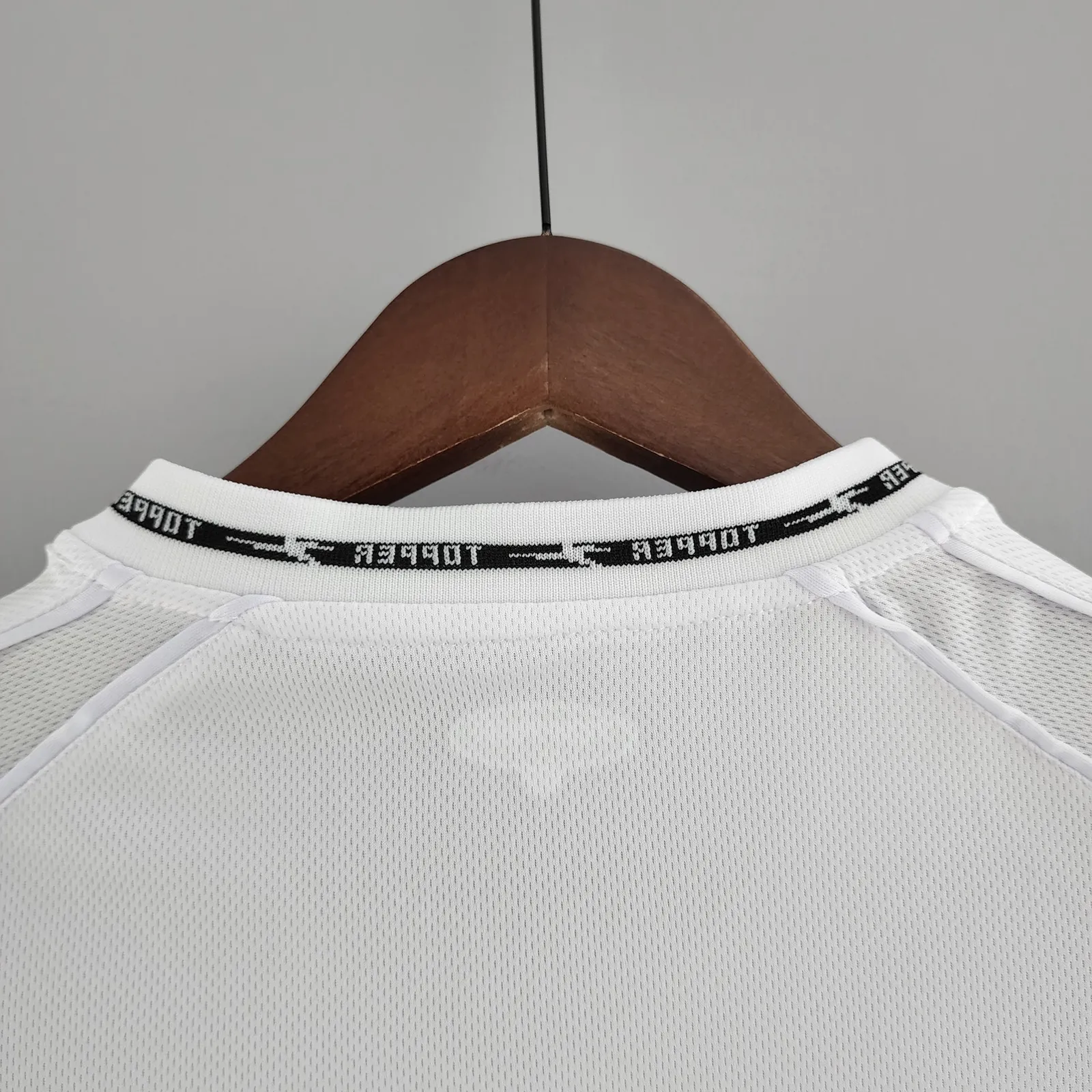 Retro 2002 Olympia home — 2/2