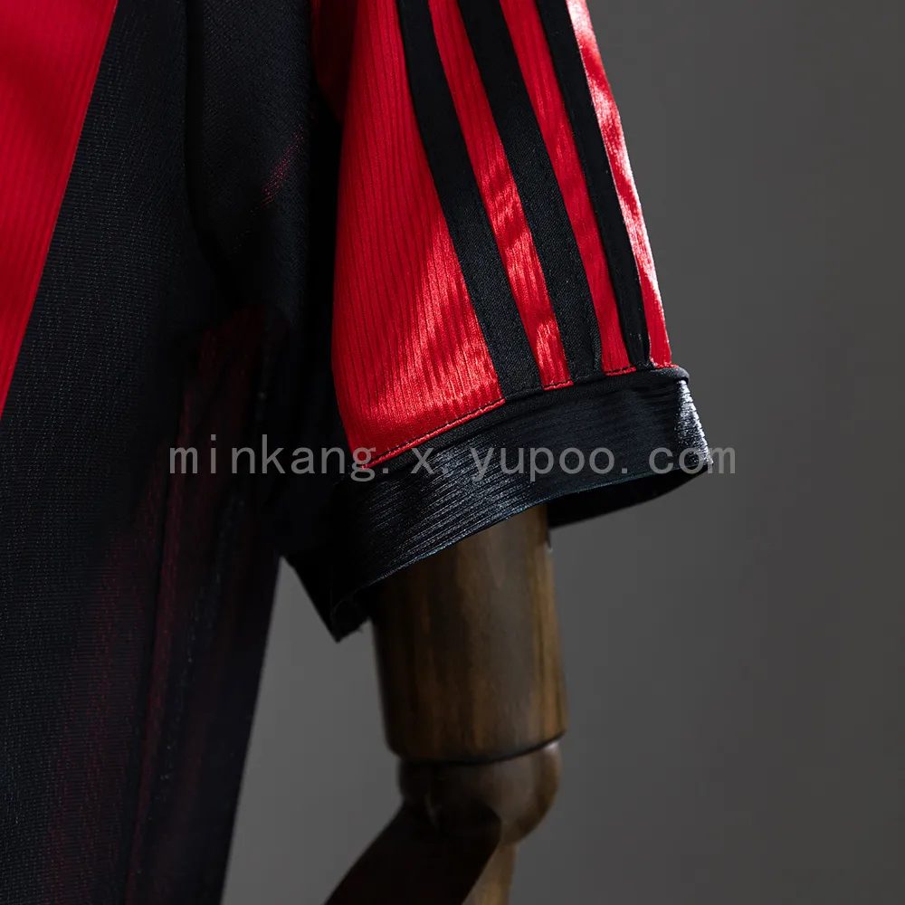Retro AC Milan 98/99 Home — 1/2
