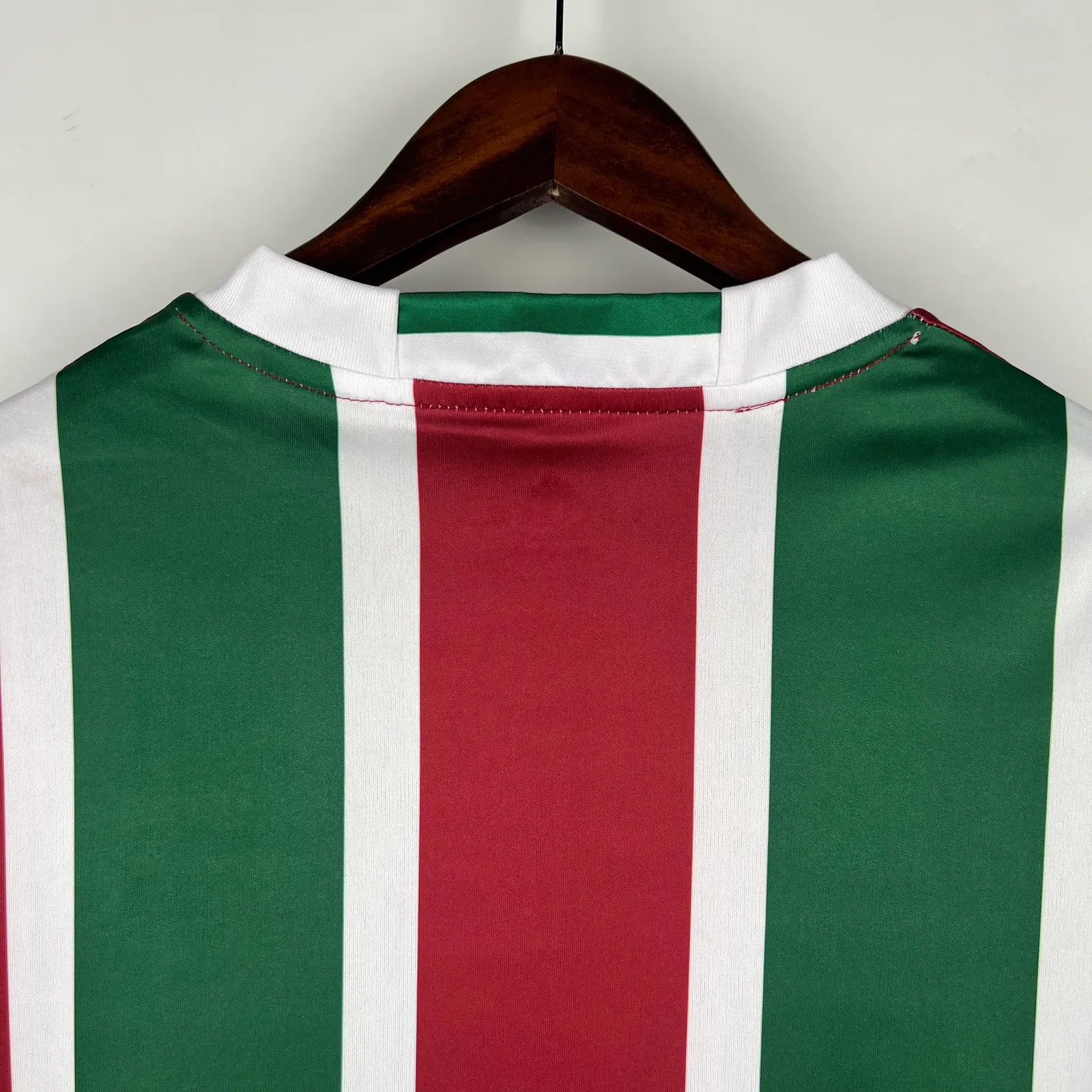 Retro 16/17 Fluminense home — 1/2