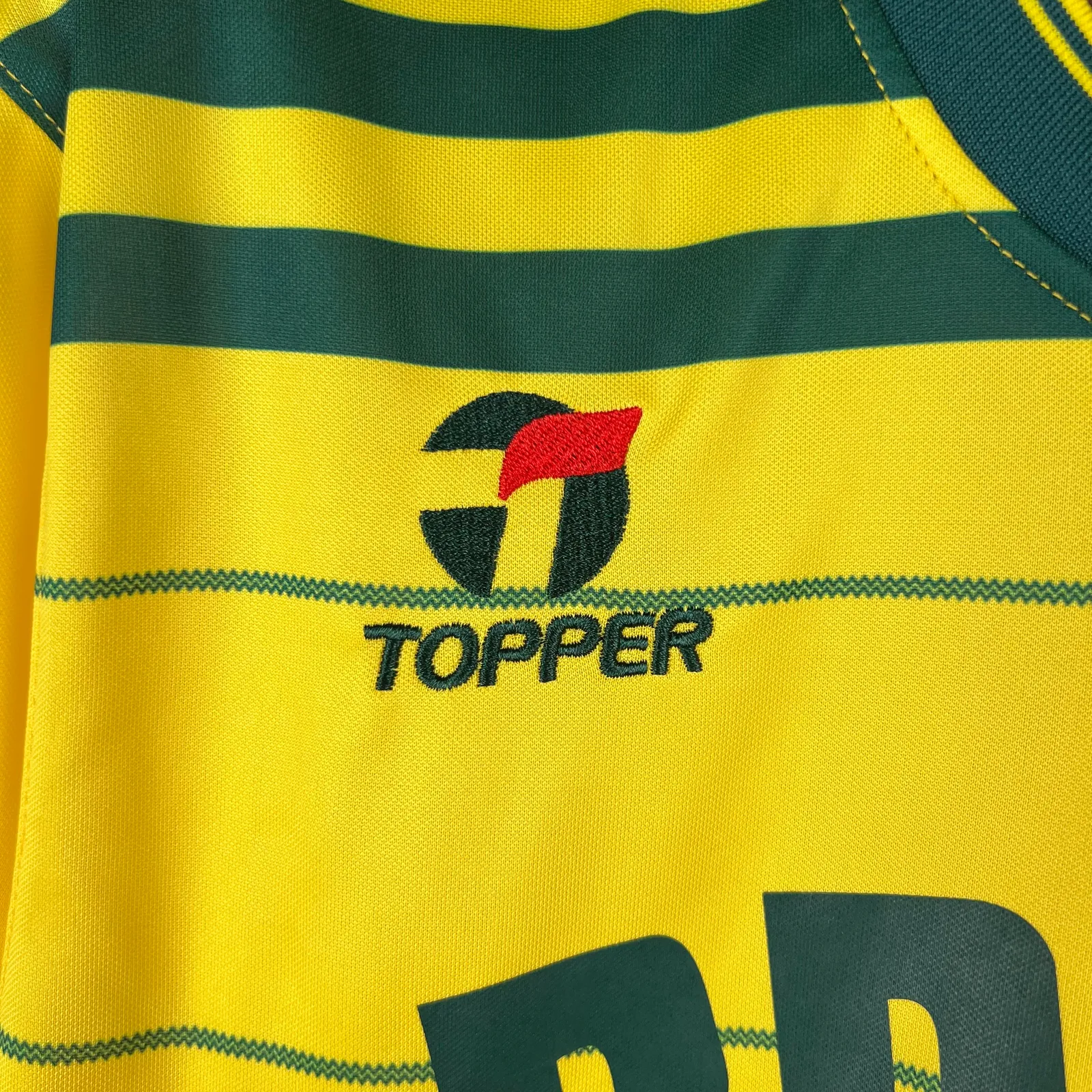 Retro Brazil 1984 Home — 2/2