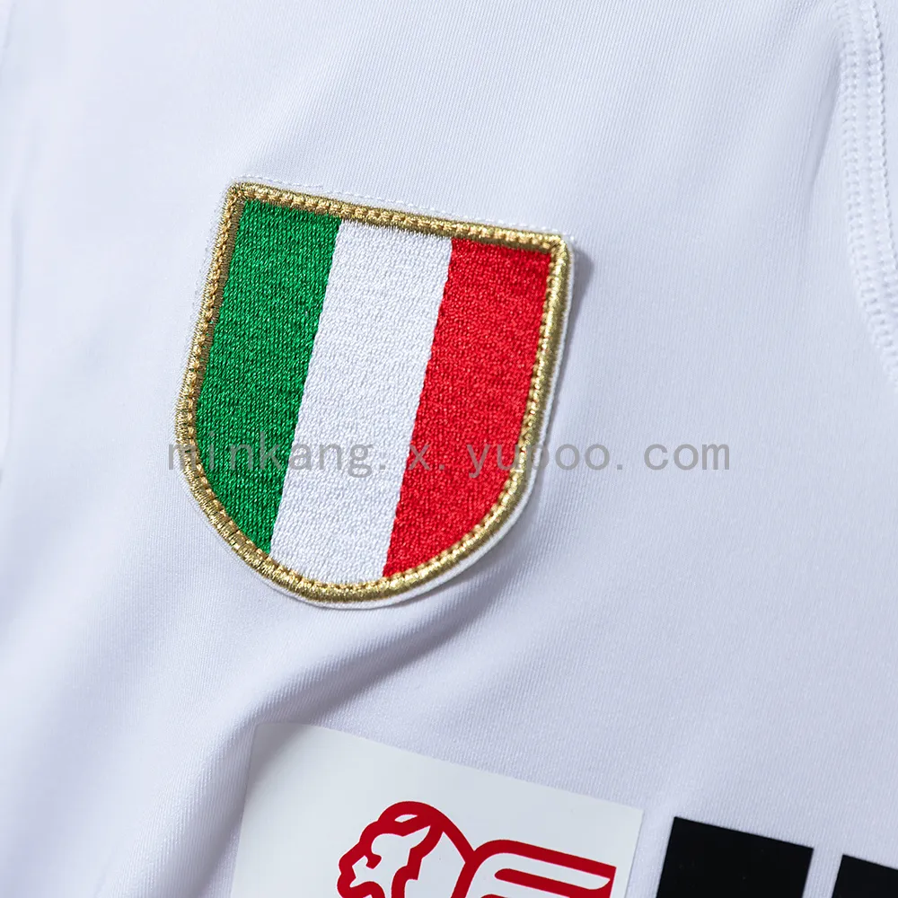 Retro Roma 01/02 Away — 2/2