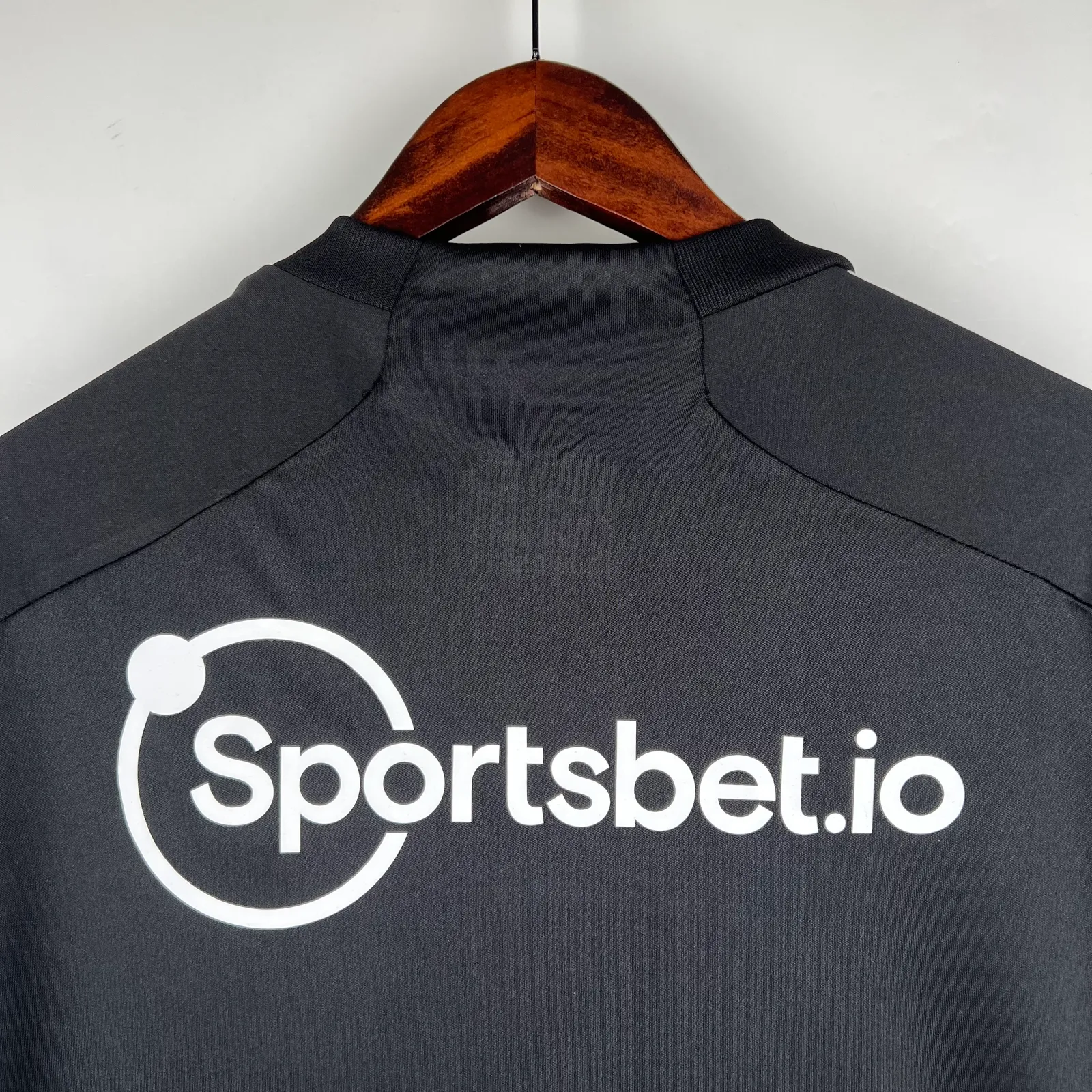 23/24 Sao Paulo third away — 2/2