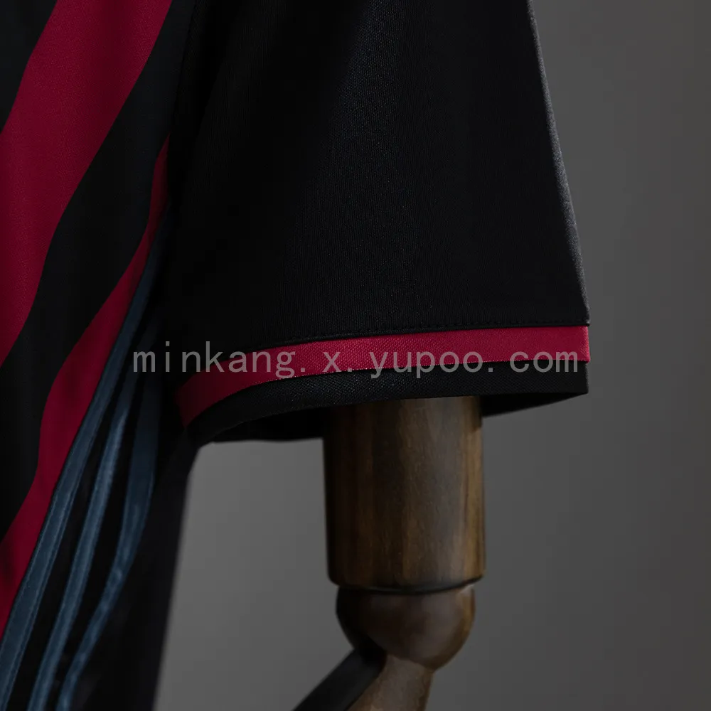 Retro AC Milan 16/17 Home — 2/2