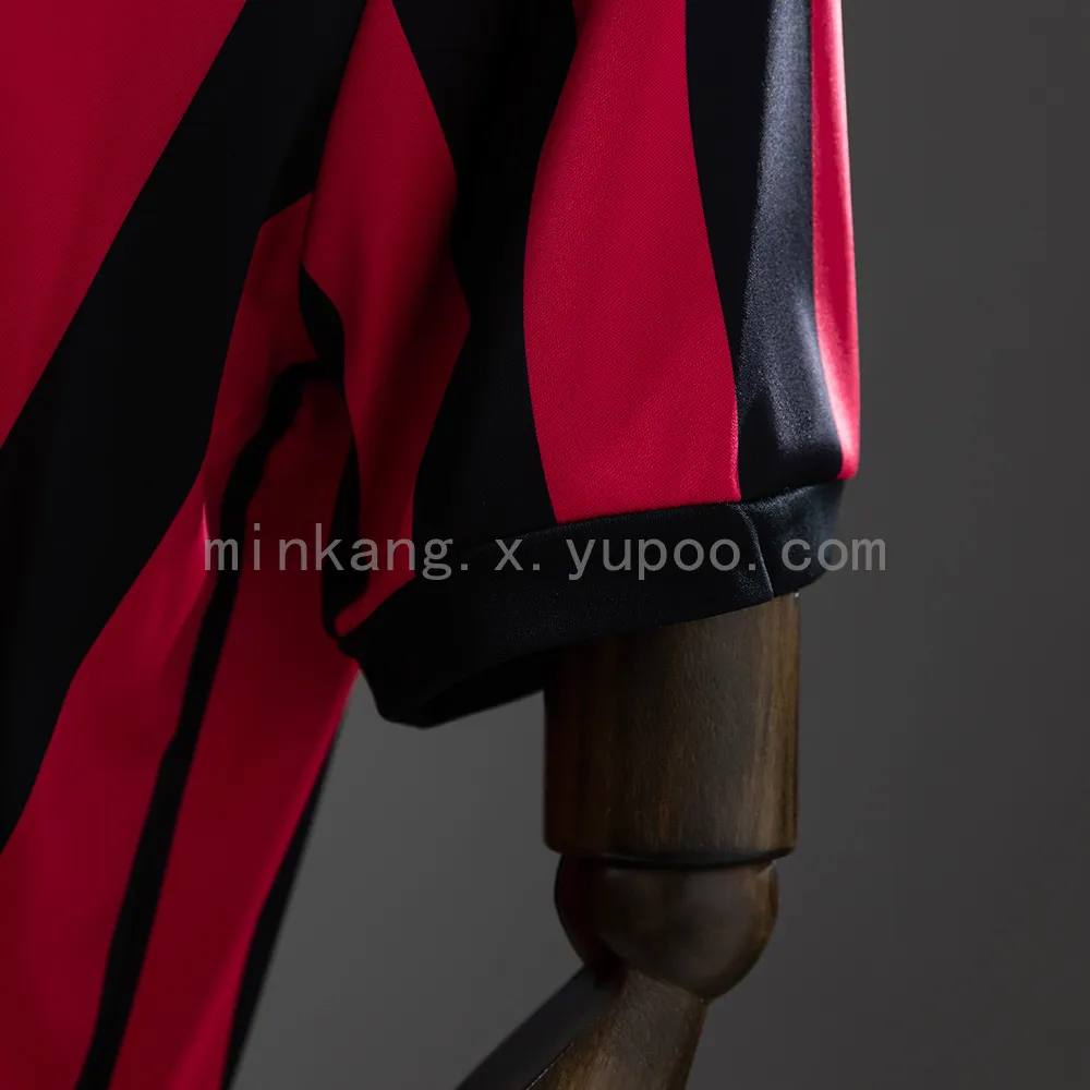 Retro AC Milan 17/18 Home — 2/2