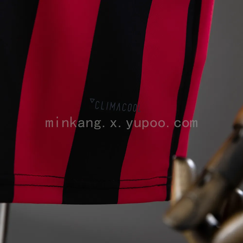 Retro AC Milan 17/18 Home