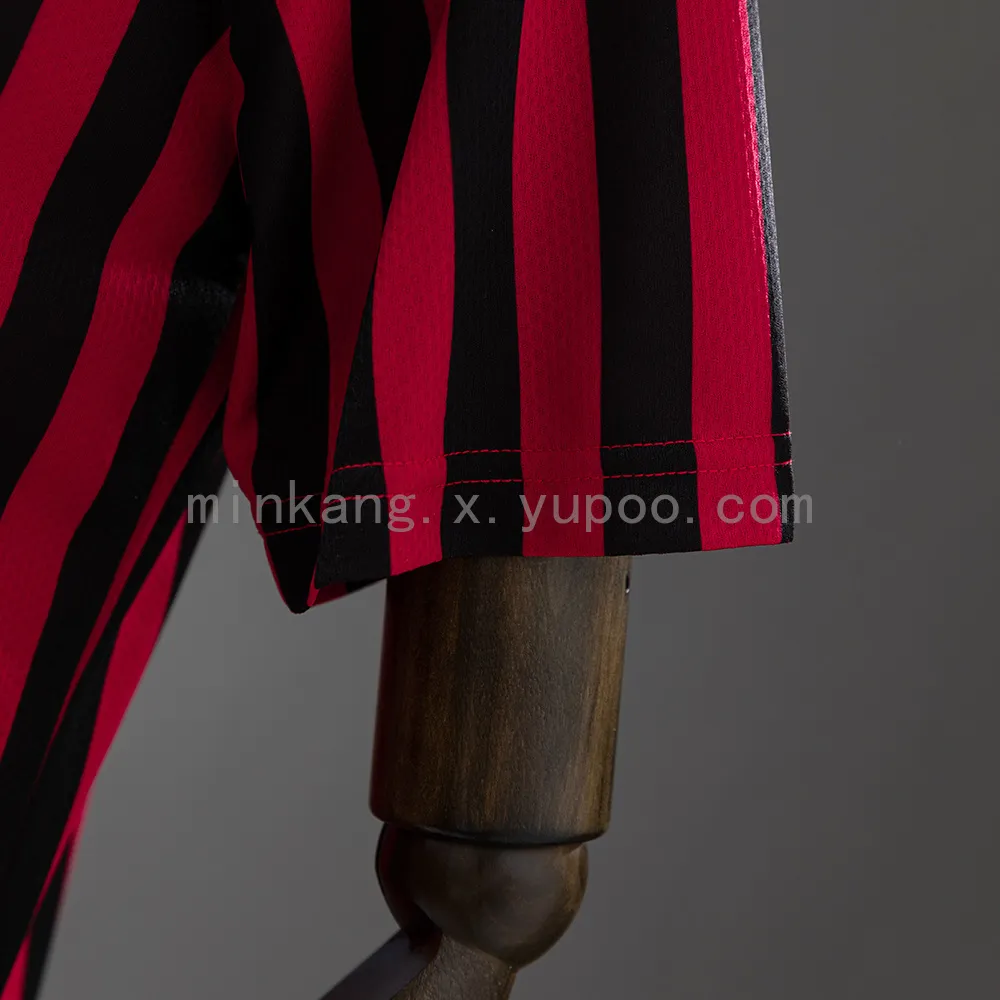 Retro AC Milan 19/20 Home — 1/2