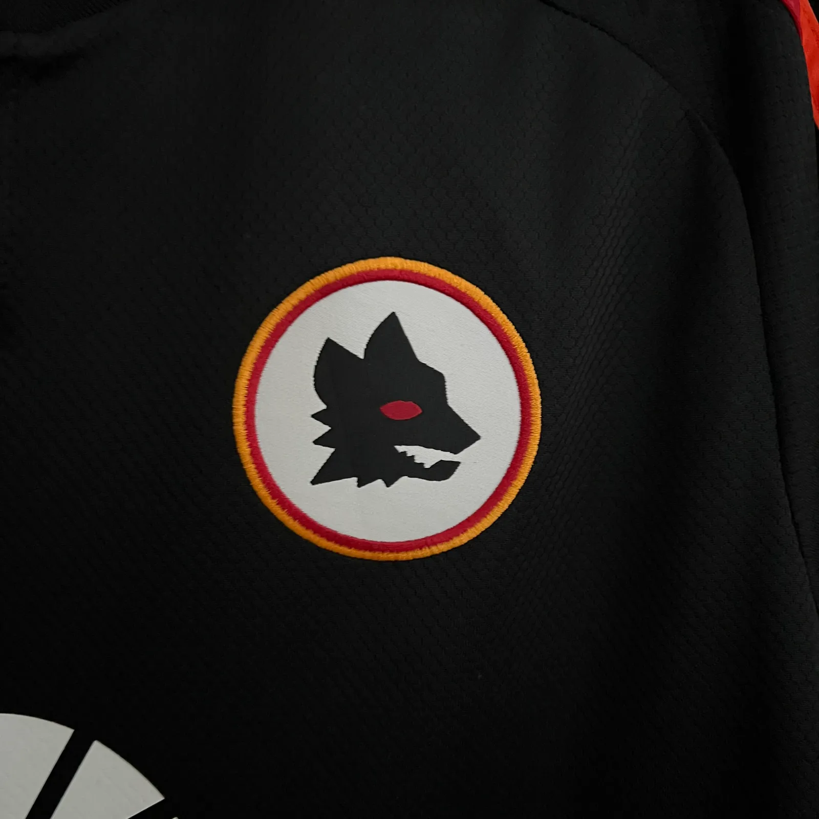 23/24 Roma third away