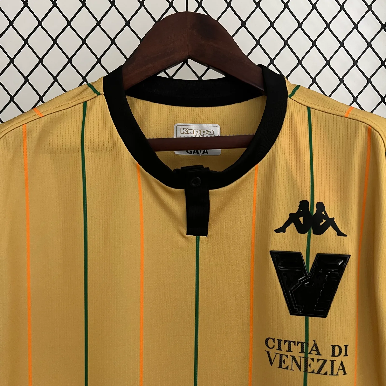 23/24 Venice Training Wear Yellow — 2/2