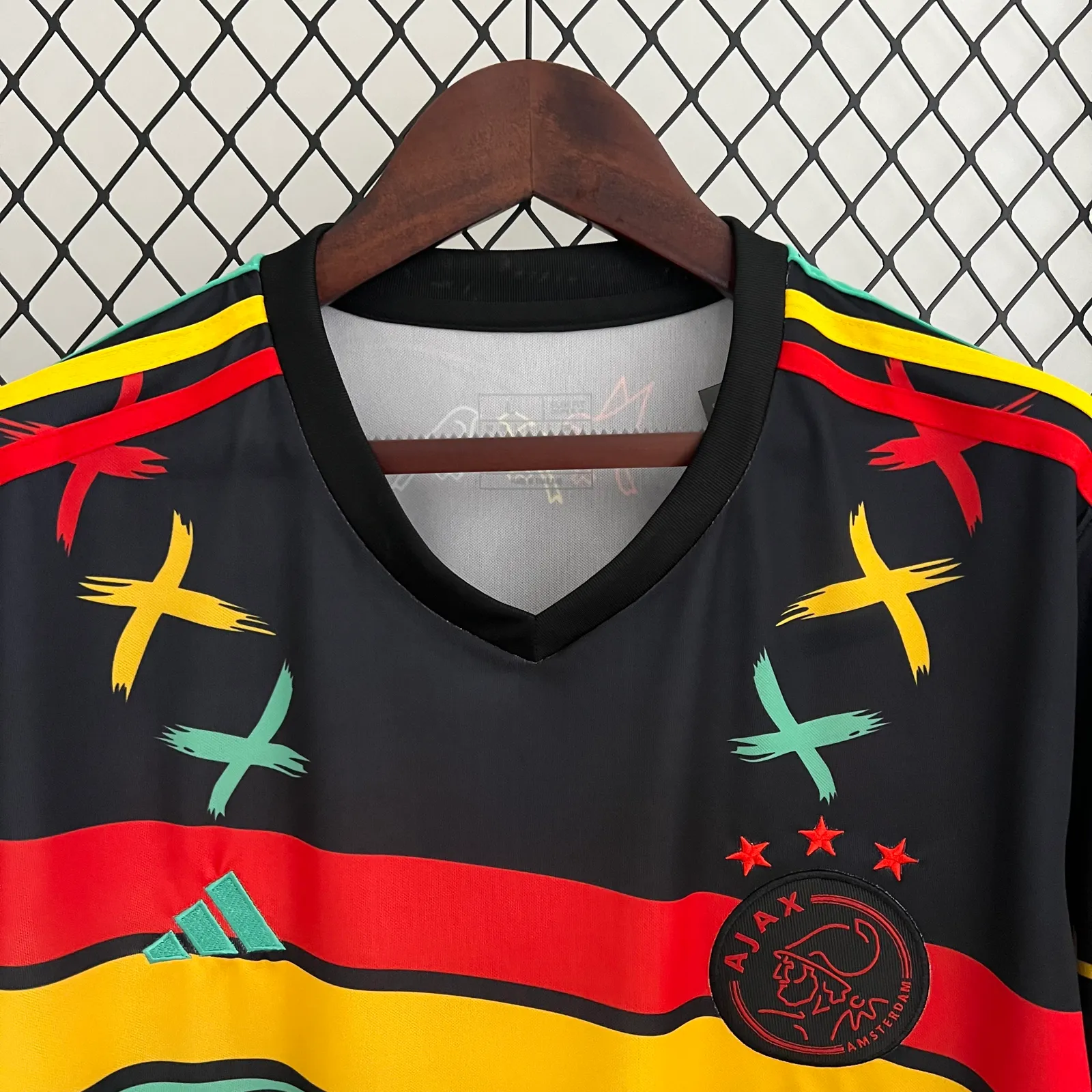 23/24 Ajax Special Edition — 2/2