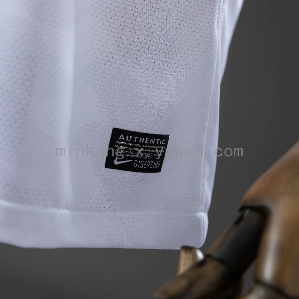 Retro Corinthians 12/13 Home — 1/2