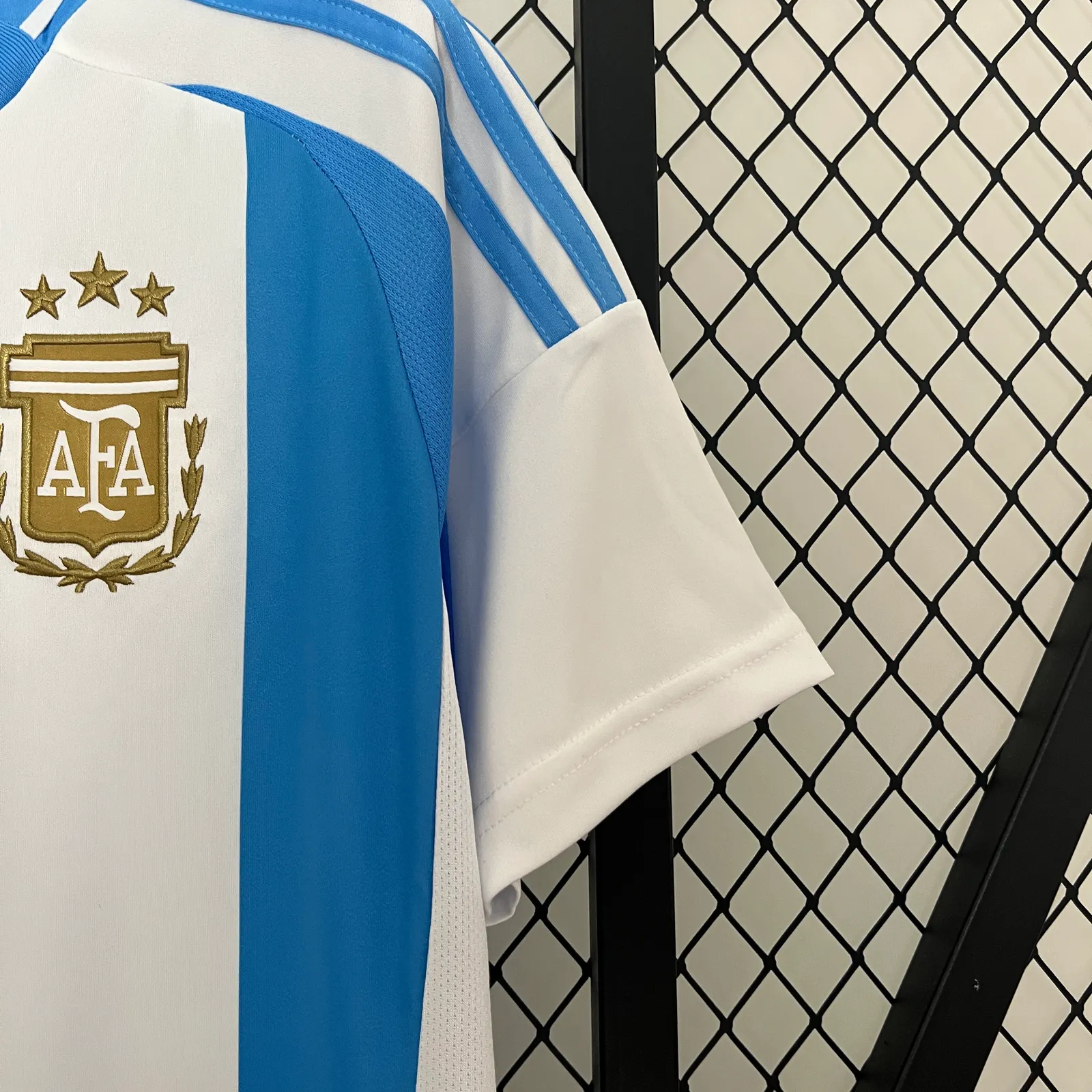2024 Argentina home — 1/2