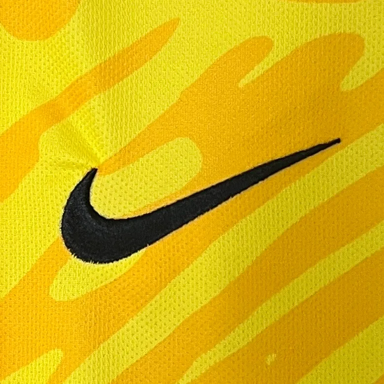 2024 Goalkeeper France Yellow — 2/2