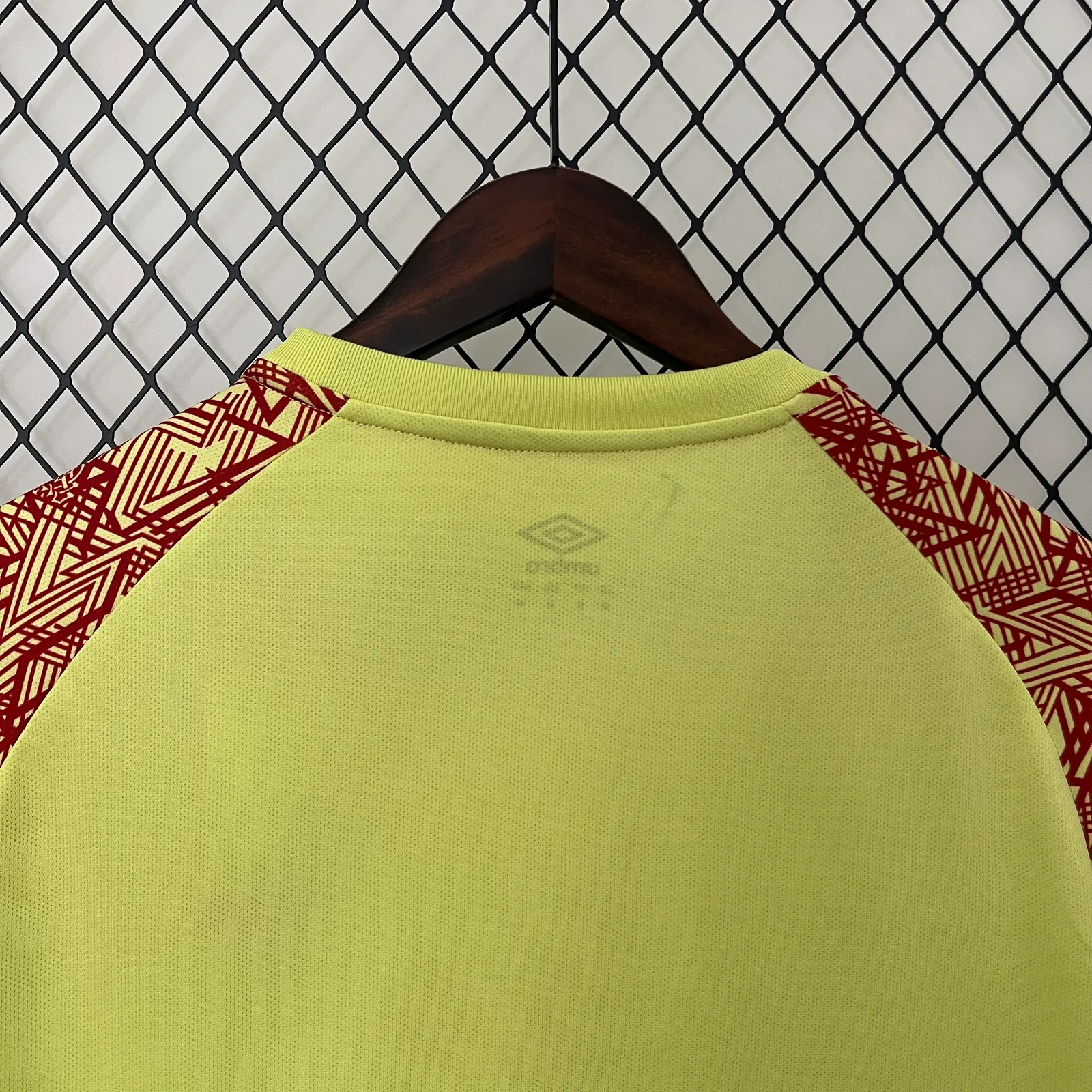 24/25 Atlético Mineiro Goalkeeper Yellow