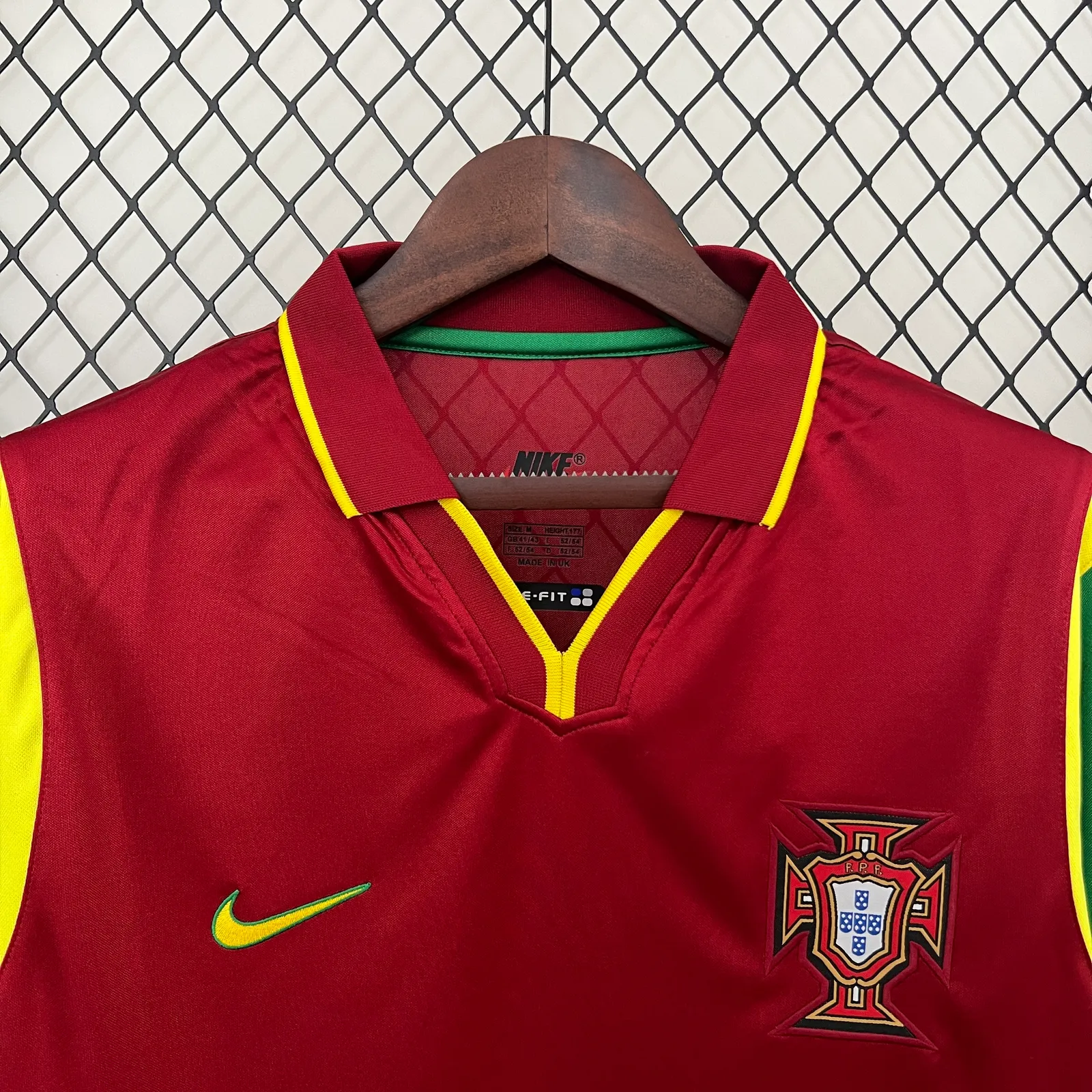 Retro Portugal 1998 Home — 1/2