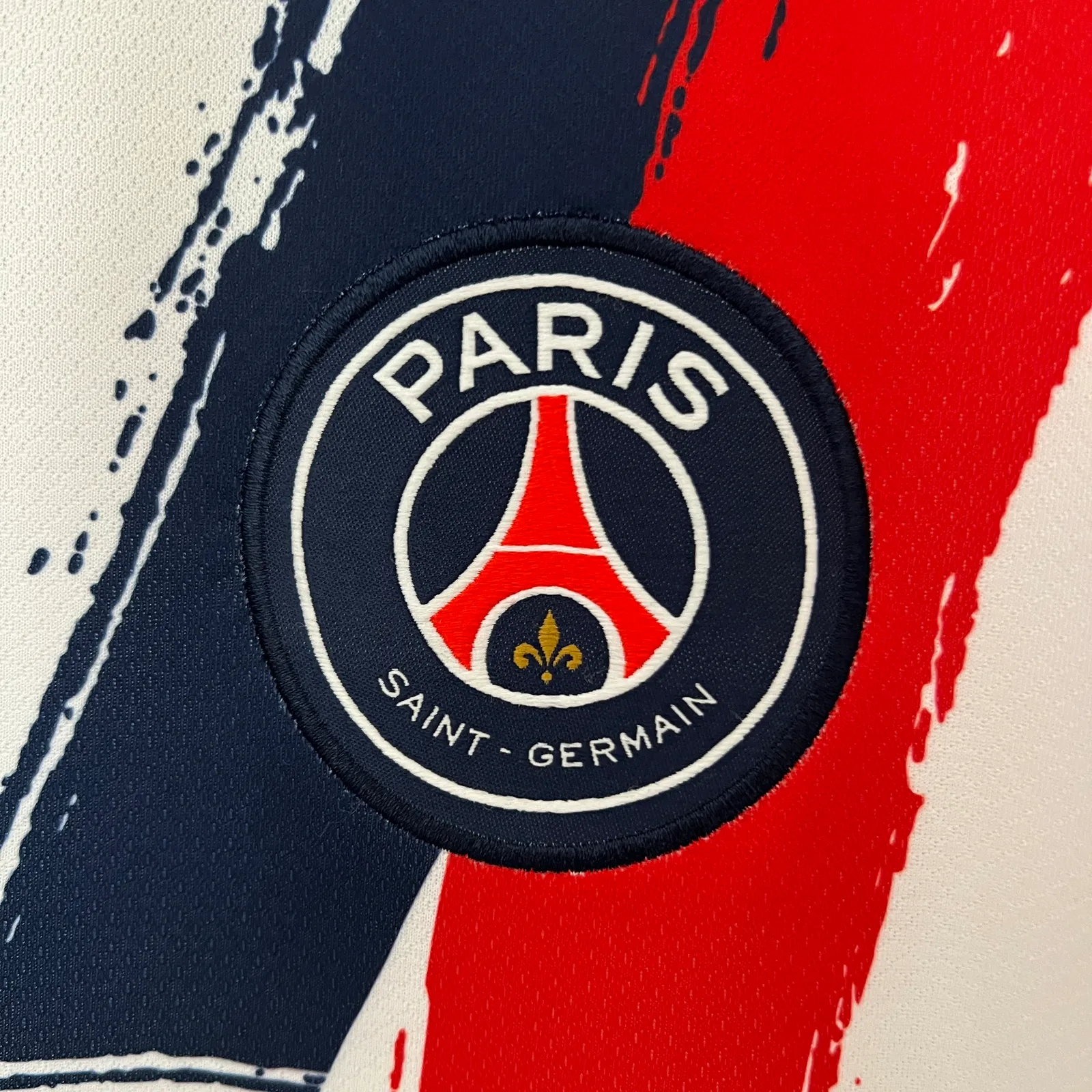 24/25 PSG Away — 2/2