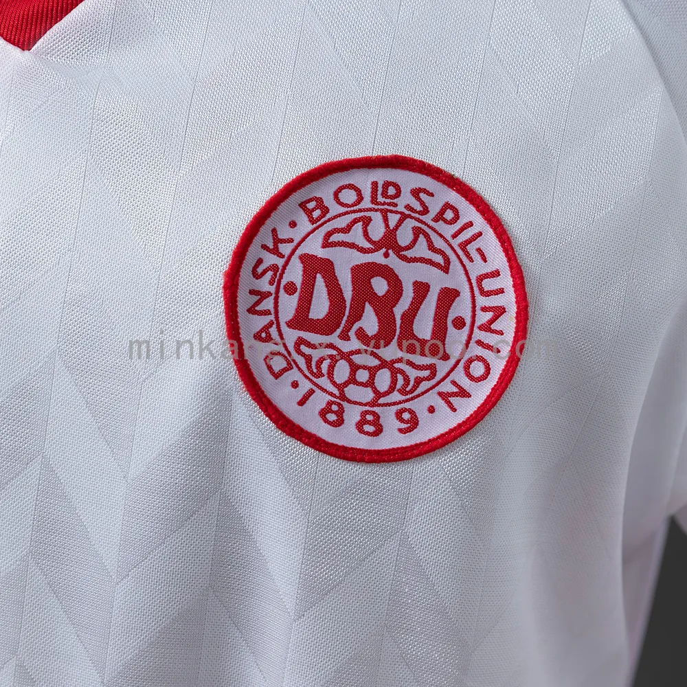 Retro Denmark 1988 Away — 2/2