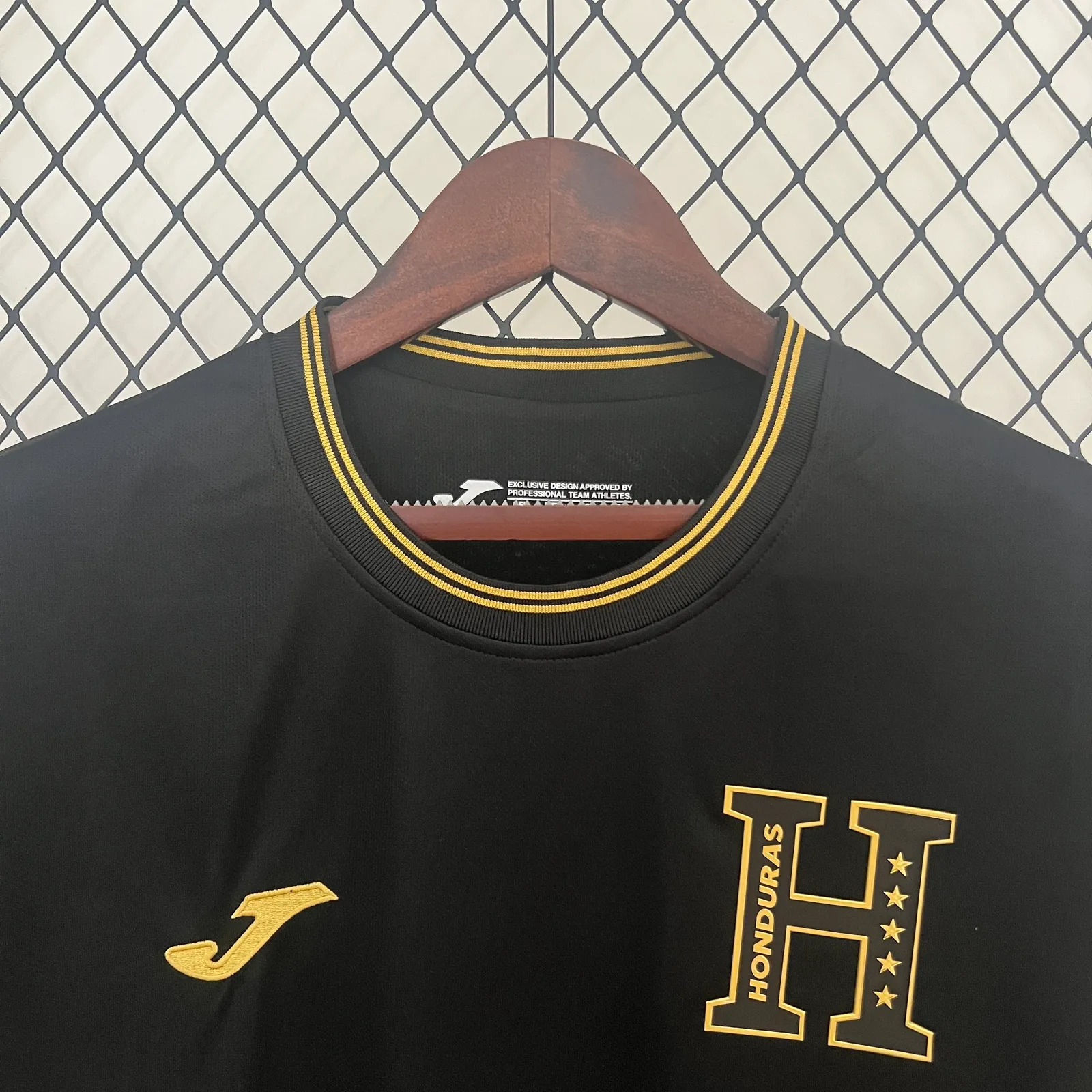2024 Honduras Black — 2/2