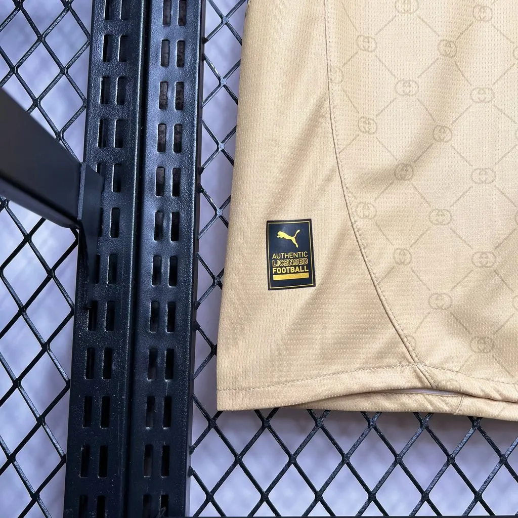 AC Milan 2024/25 Gucci co-branded edition — 1/2