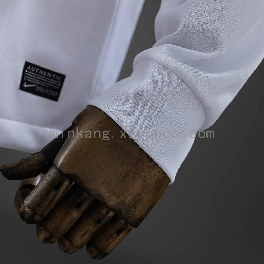Retro Long Sleeve Santos 11/12 Home — 2/2