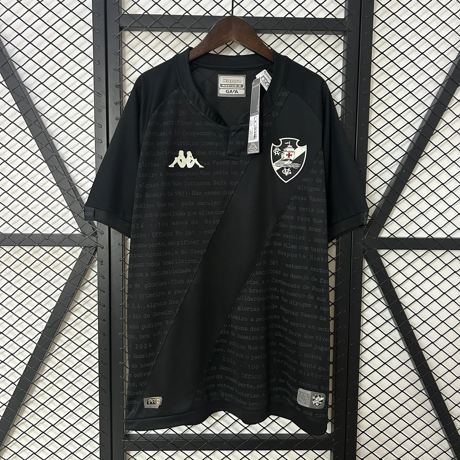 24/25 Vasco da Gama Black Jersey — 1/2