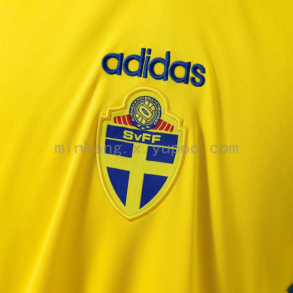Retro Sweden 1994 Home — 2/2